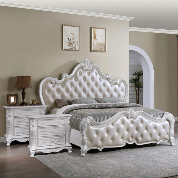 Furniture of America Feliciano 3-Peice White Wood Frame King Panel Bedroom Set with 2-Nightstands And Sintered Stone Tops