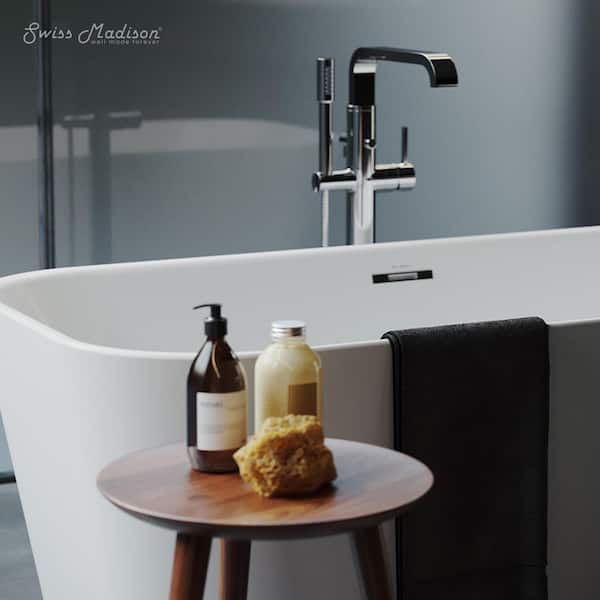 Swiss Madison Concorde 67 in. Acrylic Flat Bottom Non-Whirlpool