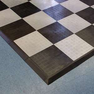 Click Tile Black 2-3/8 in. x 2-3/8 in. x 5/8 in. Corner Ramp (Case of 4)