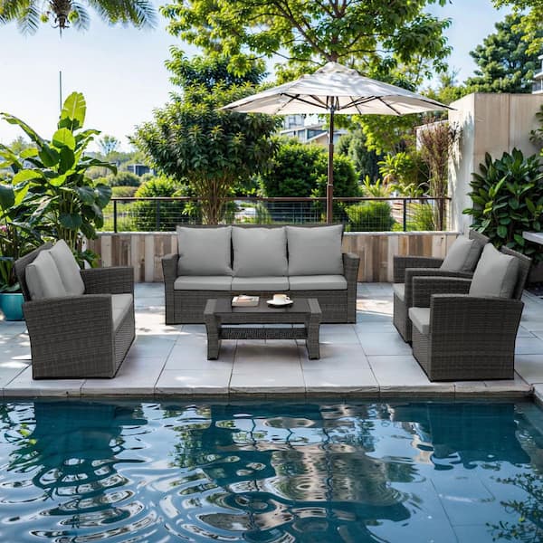 5-Piece Wicker Patio Furniture Set with Grey Cushions