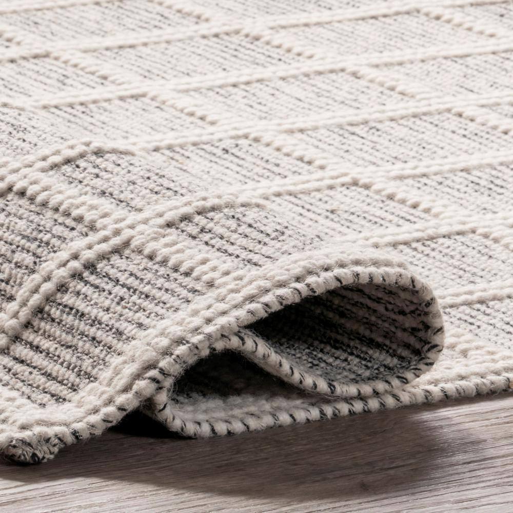 Ivory and Gray Striped Wool Blend 4' x 6' Area Rug