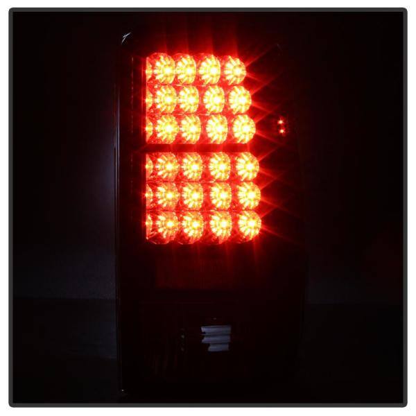 Chevy Suburban/Tahoe 1500/2500 00-06 / GMC Yukon/Yukon XL 00-06 LED Tail  Lights - Black