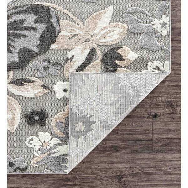 Veranda Gray Floral Leaf Waterproof Plastic Outdoor Area Rug