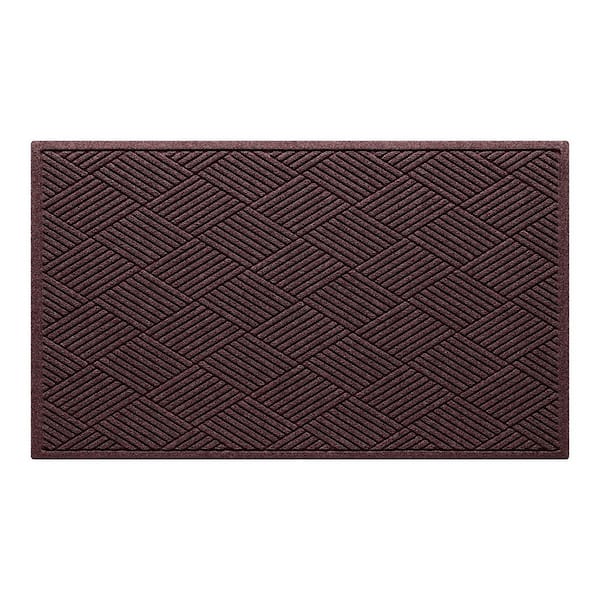Waterhog Diamonds Bordeaux 35 in. x 59 in. PET Polyester Indoor Outdoor Doormat
