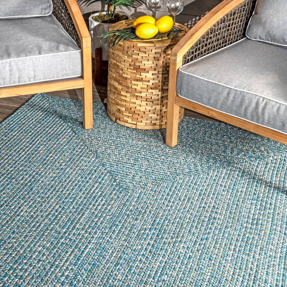 Aqua Braided Synthetic Indoor/Outdoor Area Rug, 4x6