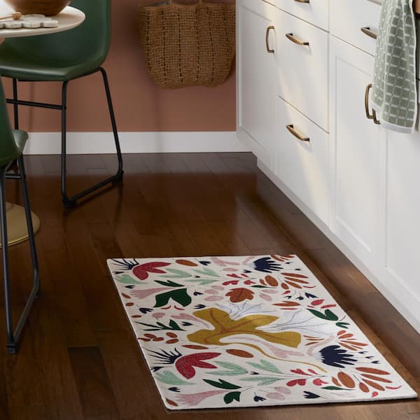 Luxe Livie Floral Drip Cream 24 in. x 40 in. Machine Washable Kitchen Mat