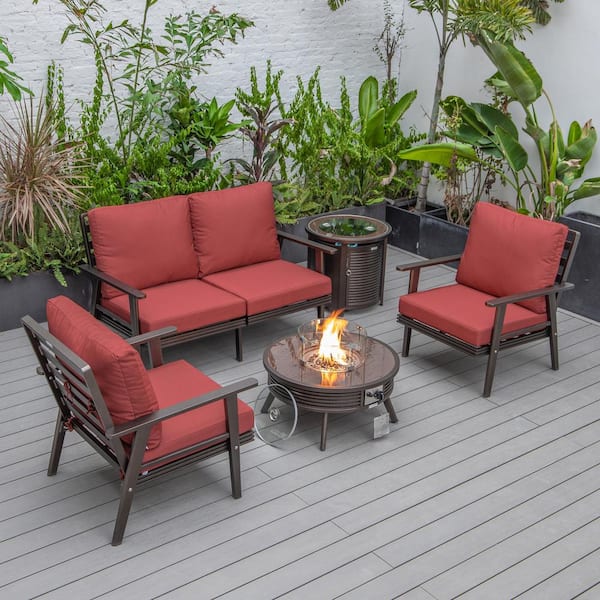 Leisuremod Walbrooke Brown 5-Piece Aluminum Round Patio Fire Pit Set with Red Cushions, Slats Design and Tank Holder