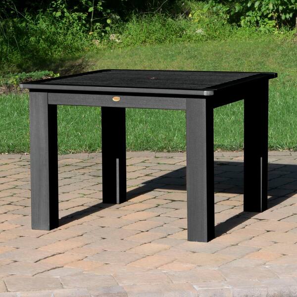 plastic outdoor dining table