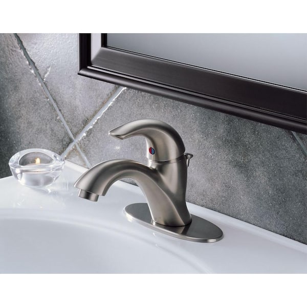 Classic Single Hole Single-Handle Bathroom Faucet in Stainless