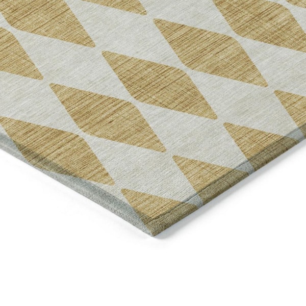 Gold 3 ft. x 5 ft. Woven Geometric Polyester Rectangle Indoor / Outdoor Area Rug