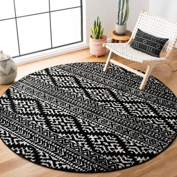 Tulum 12 ft. x 12 ft. Black/Ivory Tribal Round Rug