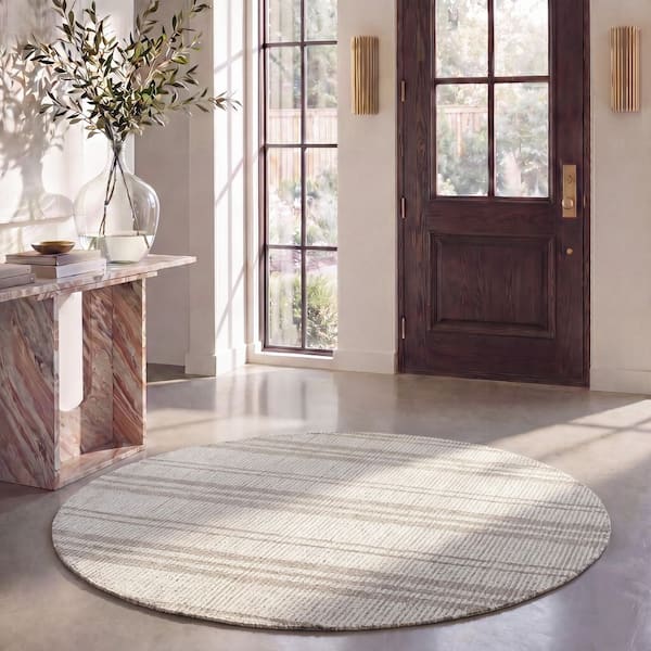 Abstract 6 ft. x 6 ft. Brown/Ivory Plaid Round Rug