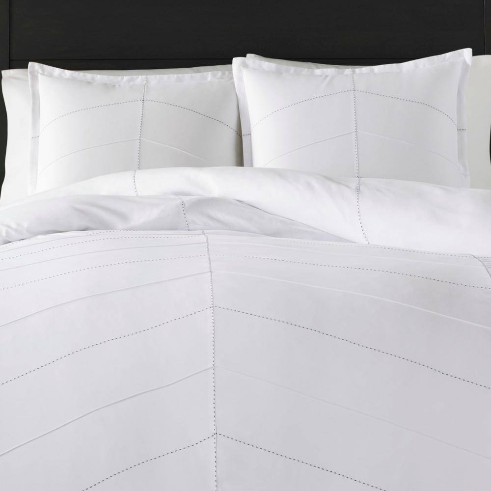 Courtney White Microfiber Reversible Full Comforter Set