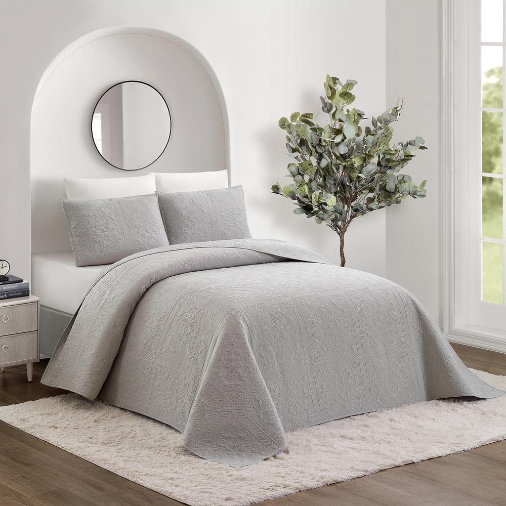 Gray Full Microfiber Bedspread Set with Intricate Stitch Pattern