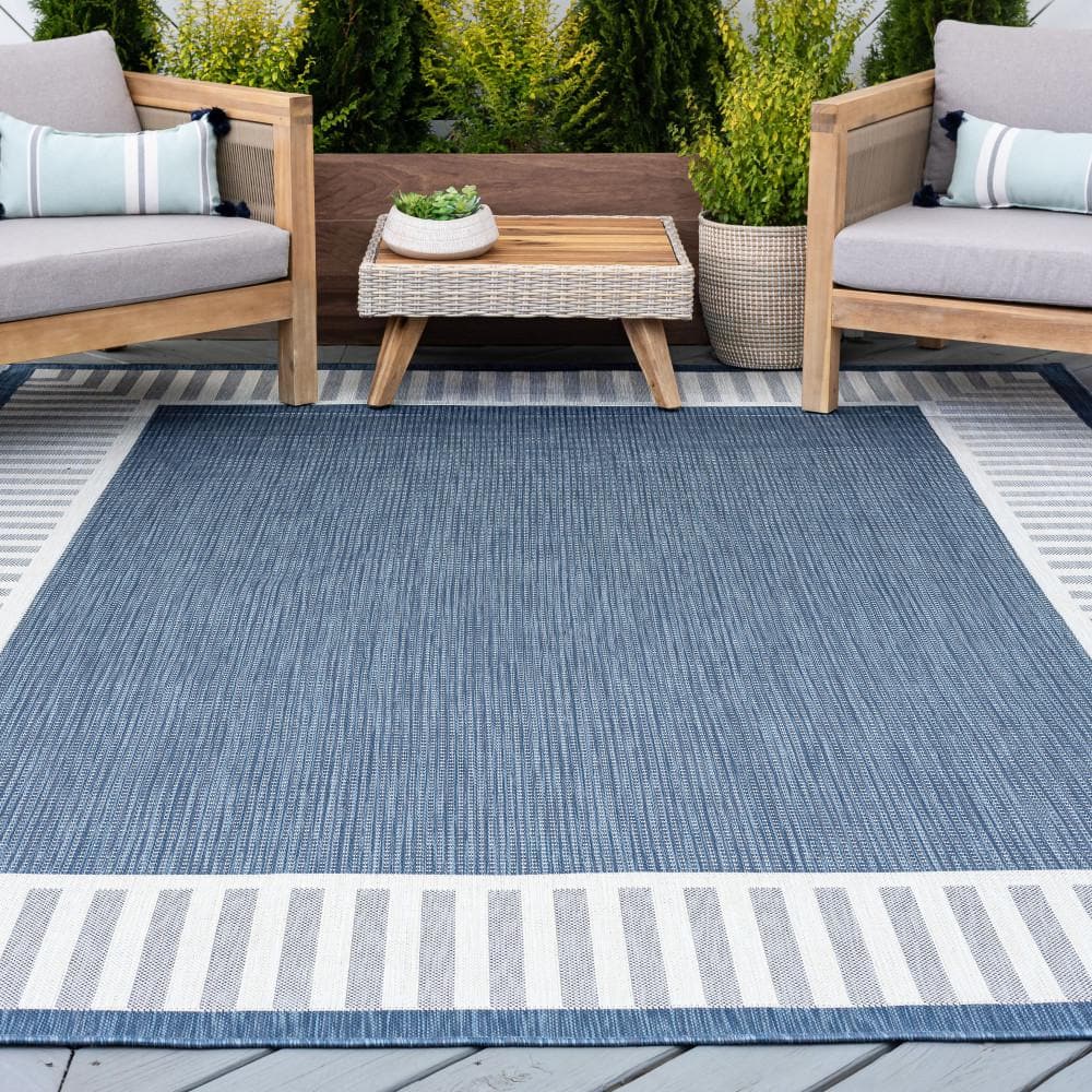 Eco Elgin 5'3" x 7'3" Machine-Woven Blue Transitional Area Rug