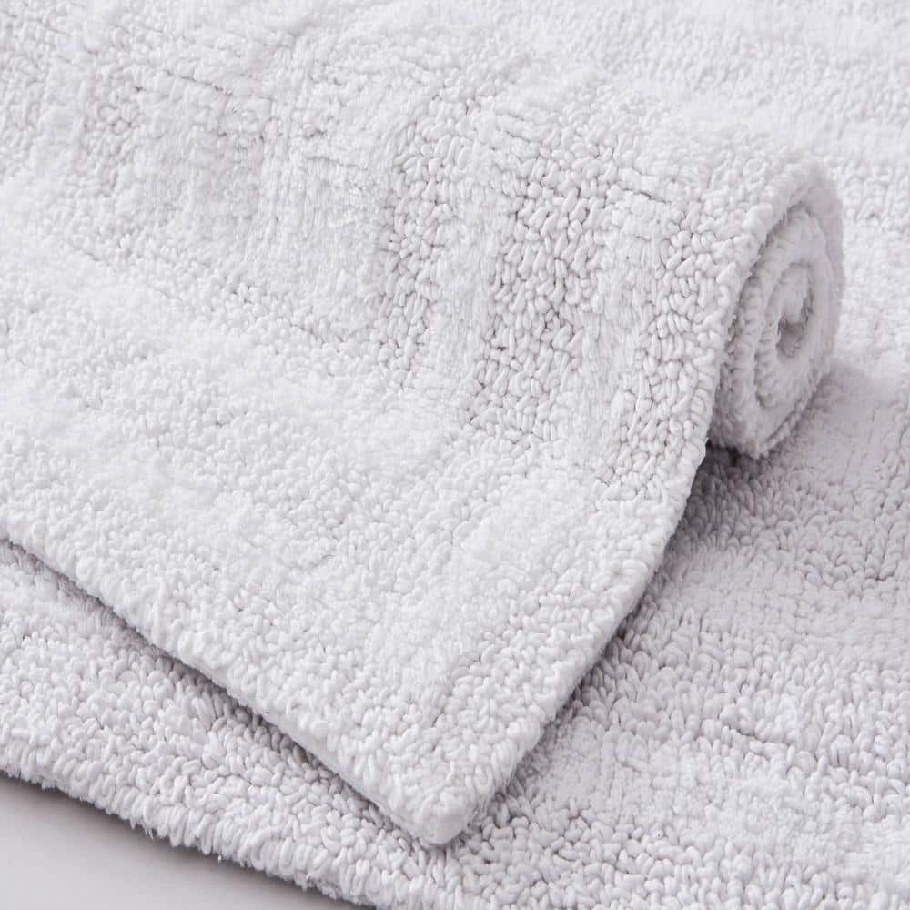 Logan White Cotton 2-Piece Bath Rug Set