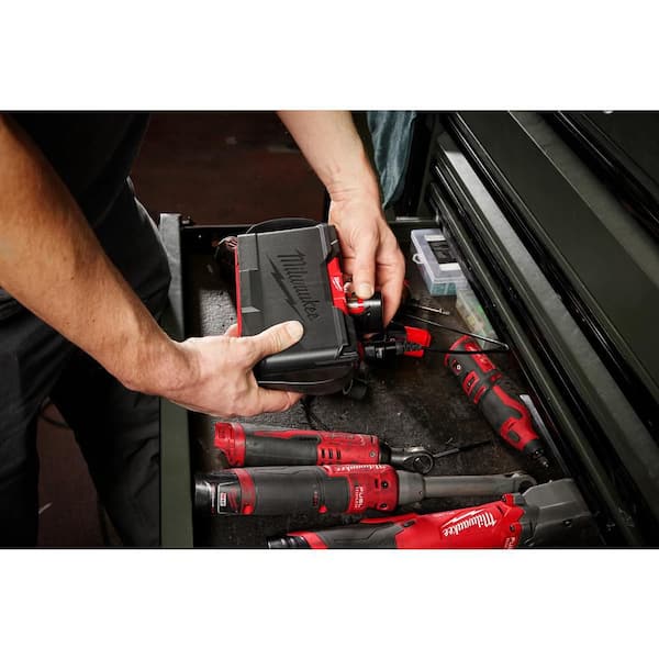 Milwaukee M12 12V Lithium-Ion Cordless Auto Shop Borescope w/ Wifi