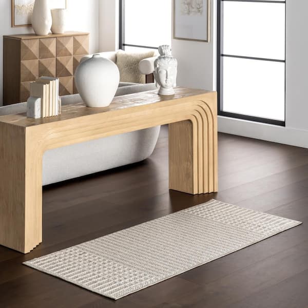 Fredrika Geometric Washable Light Grey 2.6 ft. x 6 ft. Indoor Area Rug