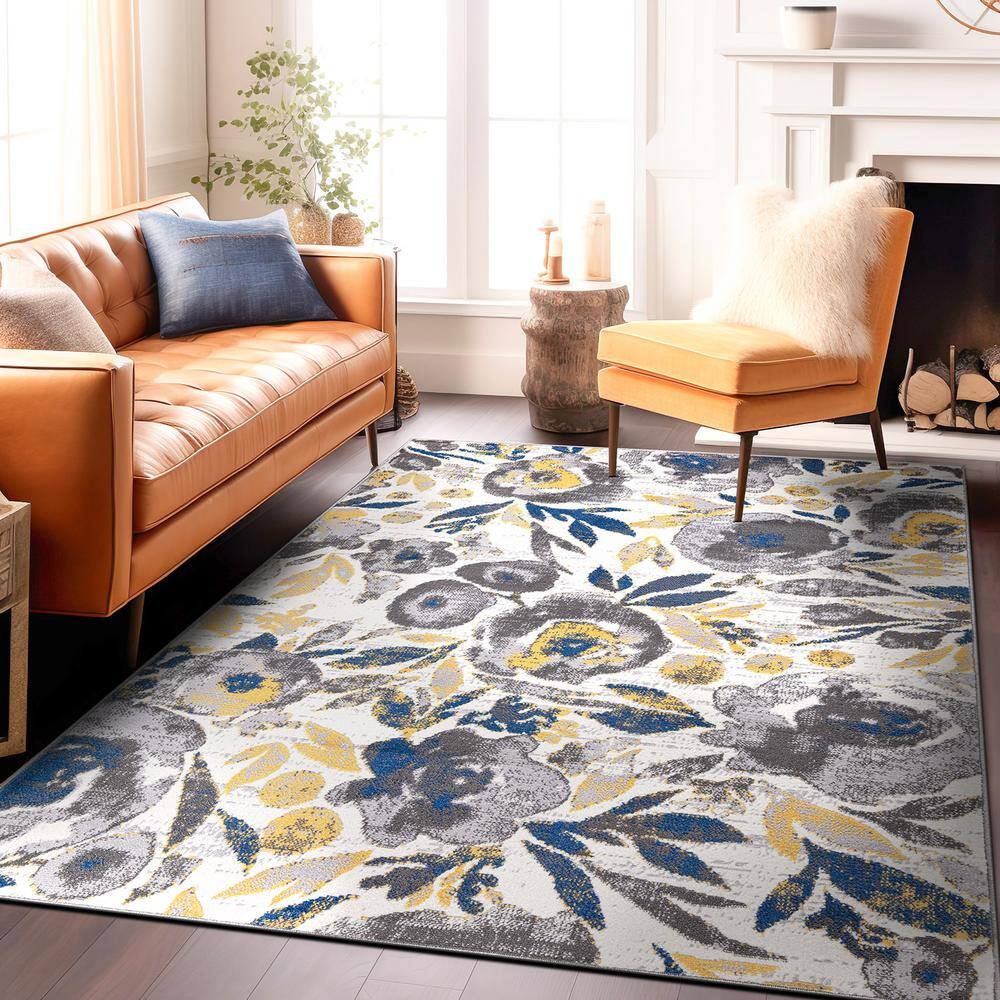 Vintage Floral Cream Synthetic Rectangular Area Rug 7'10" x 10'