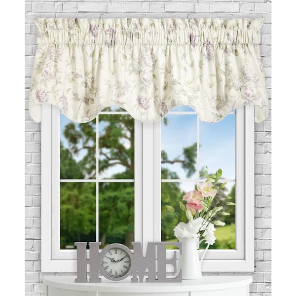 Ellis Curtain Abigail 17 in L Polyester/Cotton Lined Scallop Valance in Lilac