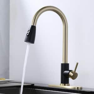 Stainless Steel Single Handle Pull Out Sprayer Kitchen Faucet with Deckplate in Black and Gold