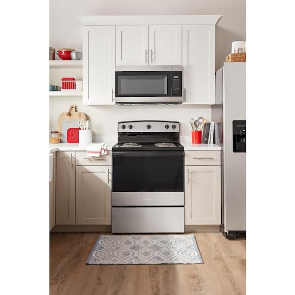 30-inch Amana® Electric Range with Extra-Large Oven Window