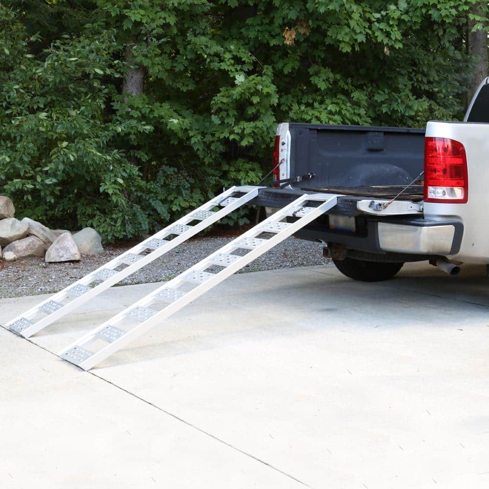 Cargosmart 12 In W X 78 In L 1250 Lb Capacity Aluminum Straight Fixed Truck Loading Ramp With Treads Includes 2 Ramps 3087 The Home Depot