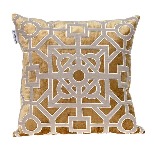 PARKLAND COLLECTION Hazel Transitional Gold Throw Pillow