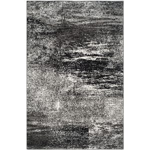 Adirondack Silver/Black 4 ft. x 6 ft. Solid Distressed Area Rug