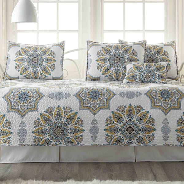 SOUTHSHORE FINE LINENS Infinity 6-Piece Aqua Microfiber Daybed Set