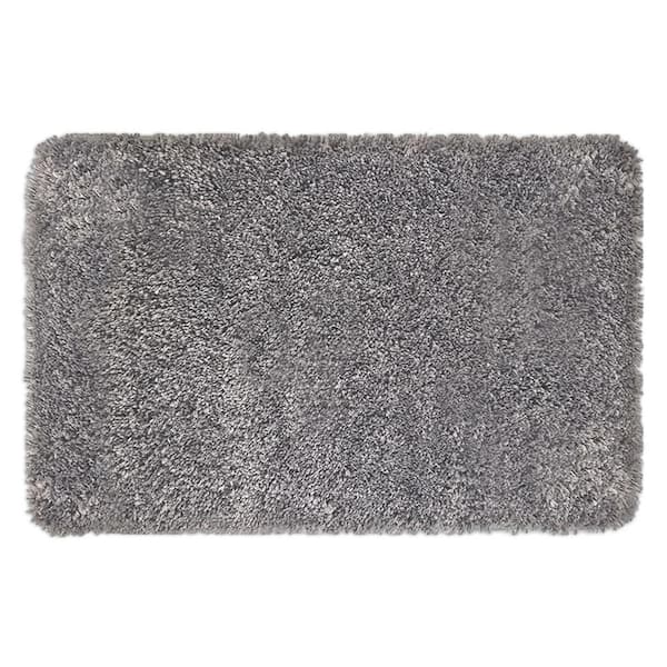 https://images.thdstatic.com/productImages/ef03c1c2-758b-4ef8-ba00-145d0a7a59a4/svn/gray-sussexhome-bathroom-rugs-bath-mats-cal-sld-gy-2x3-64_600.jpg