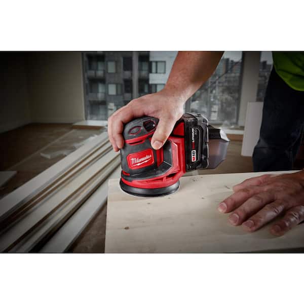 Milwaukee - M18 18V Lithium-Ion Cordless 5 in. Random Orbit Sander with M18 Starter Kit (1) 5.0Ah Battery and Charger