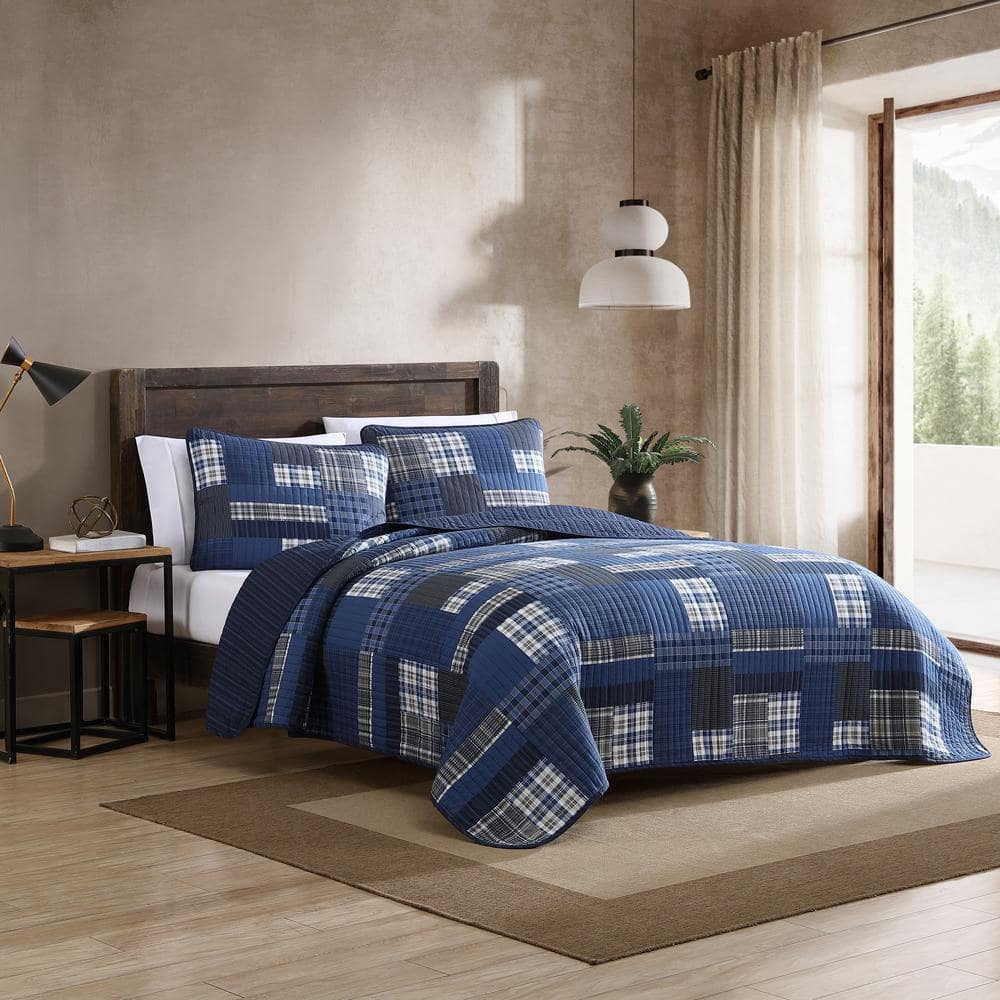 Eastmont Twin Blue Cotton Reversible Quilt Set