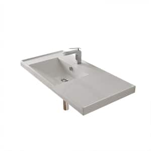ML Wall Mounted Bathroom Sink in White