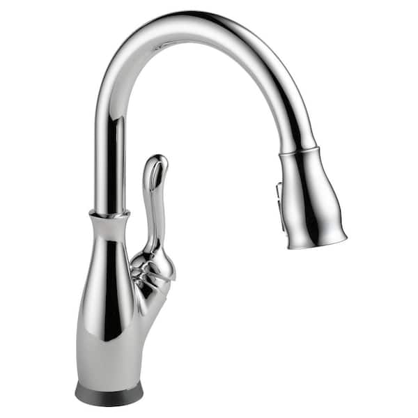 Delta Leland Touch2O with Touchless Technology Single Handle Pull Down Sprayer Kitchen Faucet in Chrome