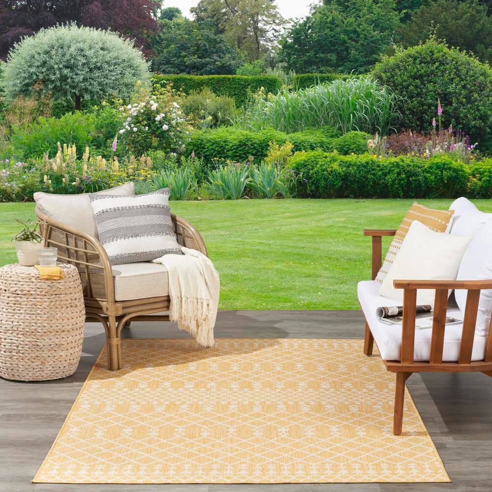 Yellow Moroccan Trellis Synthetic Flatweave Rug 4' x 6'