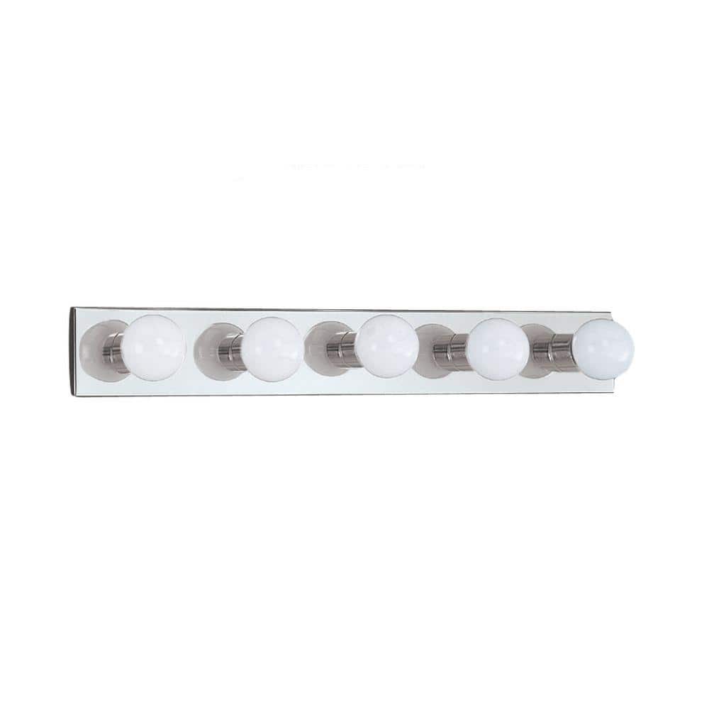 Center Stage 30 in. 5-Light Chrome Traditional Wall Dressing Room Hollywood