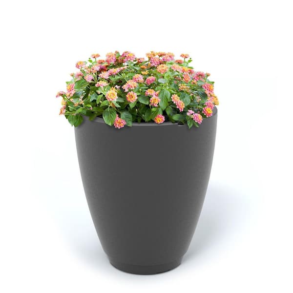 Mayne Caprio 18 in. Self-Watering Graphite Grey Polyethylene Planter