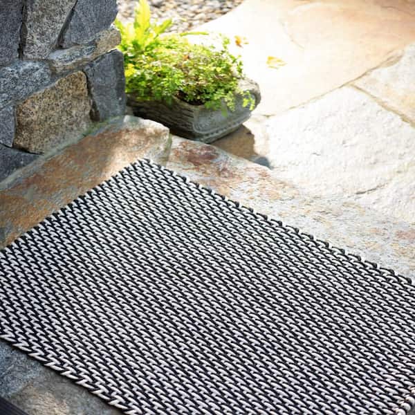 Two-Tone Rope Handwoven Black/Ivory 3 ft. x 12 ft. Outdoor Runner Rug