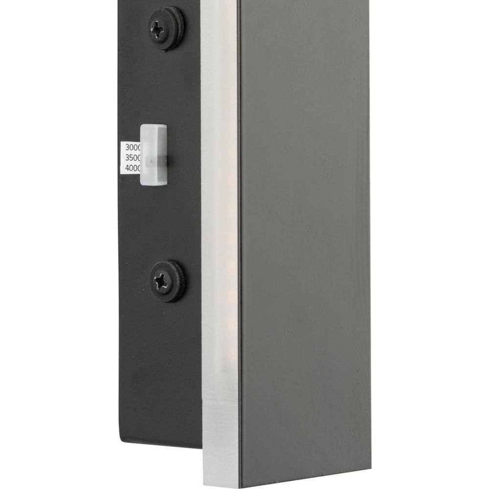 24" Matte Black LED Contemporary Outdoor Wall Light