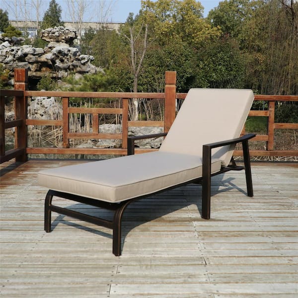 metal frame outdoor chaise lounge