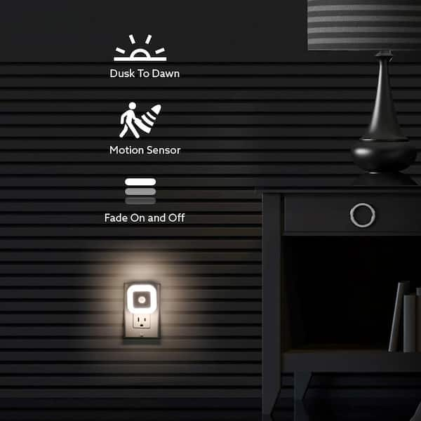 PRIVATE BRAND UNBRANDED 2 in. Plug-In Indoor Square LED Motion Sensor  Automatic Dusk to Dawn Fade on and off Warm White Night Light NL/DDMM/HD -  The Home Depot