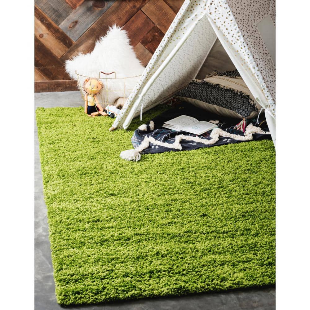 Handmade Green Synthetic Shag Kids' 4' x 6' Rug
