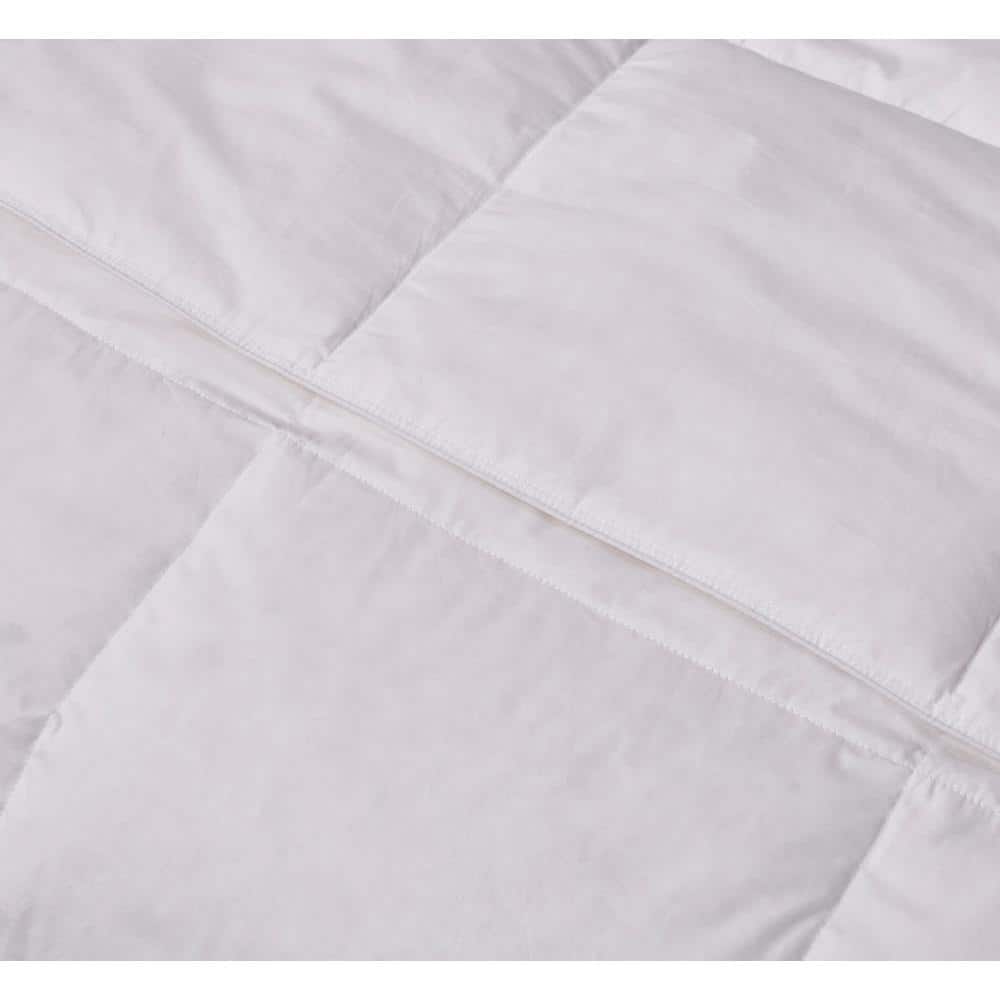 Hungarian White Goose Down Queen Comforter with Cotton Cover