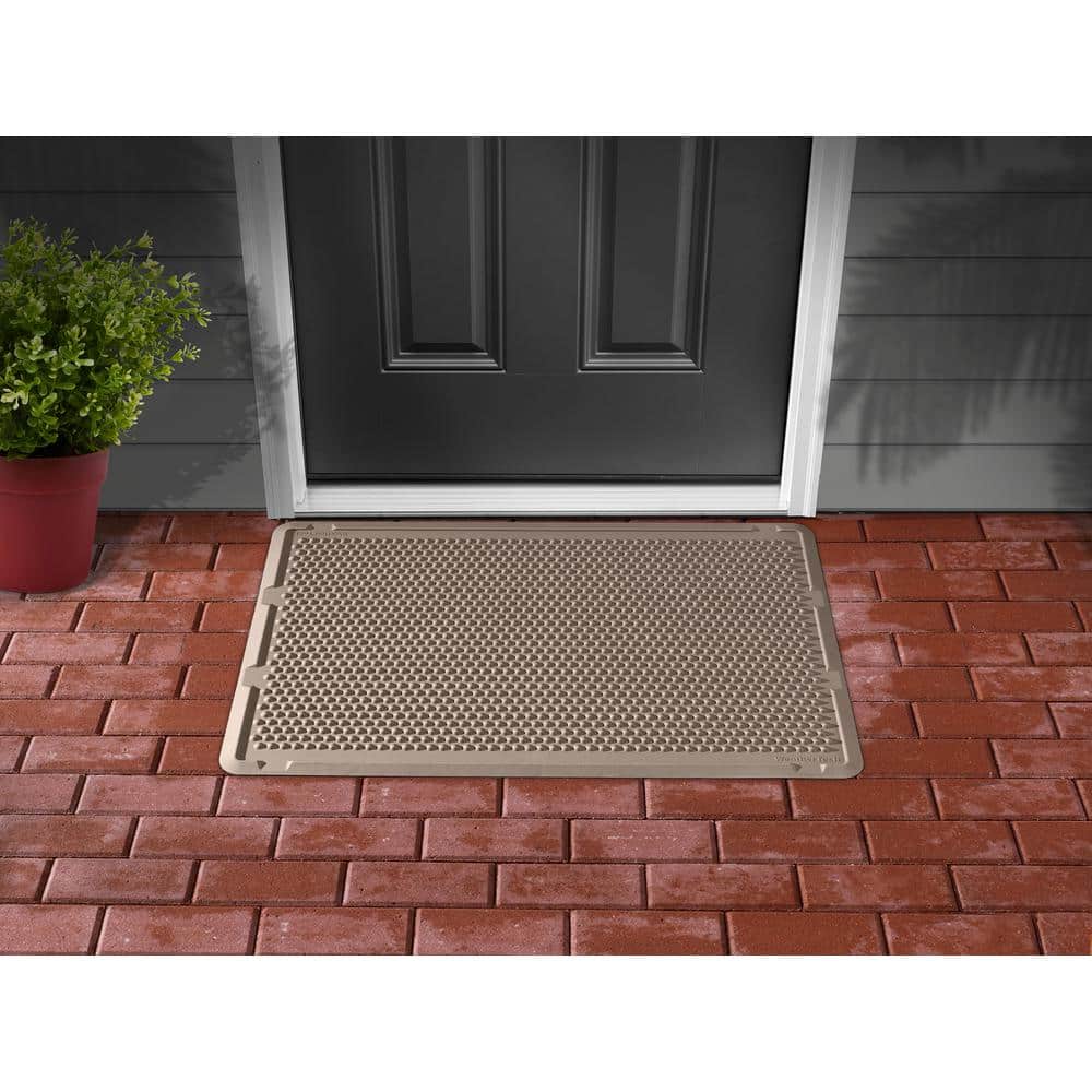 Tan Rubber Outdoor Mat with Drainage Vents, 40.5" x 24"