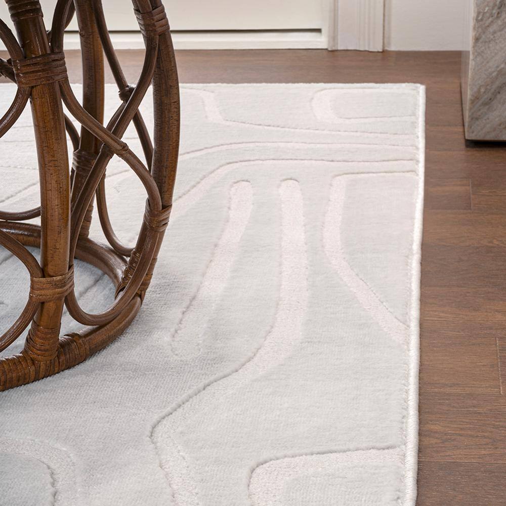 Alcina 8' x 10' White/Cream Abstract High-Low Area Rug