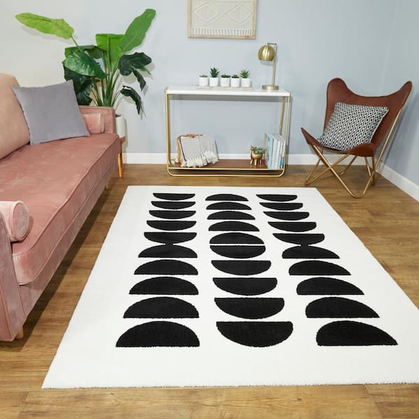 Gavin Modern Geometric Black 5 ft. x 7 ft. Area Rug