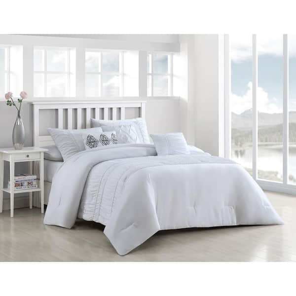 throw pillows for white comforter