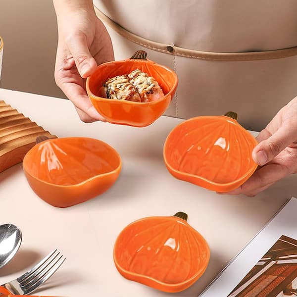LAIFUCAM 4 Piece Pumpkin Shaped Ceramic Ramekins Oven Safe Mini LAIFUCAM 4 Piece Pumpkin Shaped Ceramic Ramekins Oven Safe Mini