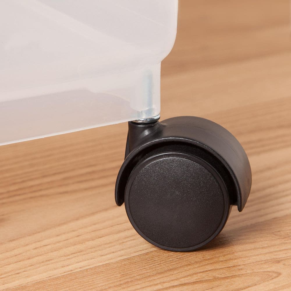 IRIS USA, Inc. Food Container with Sealing Top and Food Scoop